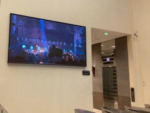 Размещение рекламной информации LED-экранах Москва-Сити башня Город Столиц Северный вход "